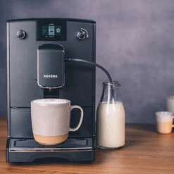 NICR 690 CafeRomatica 4 NICR 690 CafeRomatica -Eureka Kaffee Geschaft 105382 105382 nivona caferomatica nicr 690 matt schwarz chrom 3